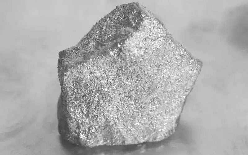 Rhodium - one of the most expensive precious metals in the world.jpg